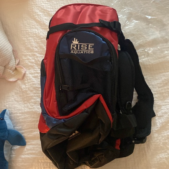 Brand new, never used, RISE Aquatics Team Pro Backpack - Picture 2 of 5